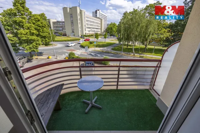 Pronájem bytu 2+kk, Pardubice - Zelené Předměstí, nábřeží Závodu míru, 48 m2