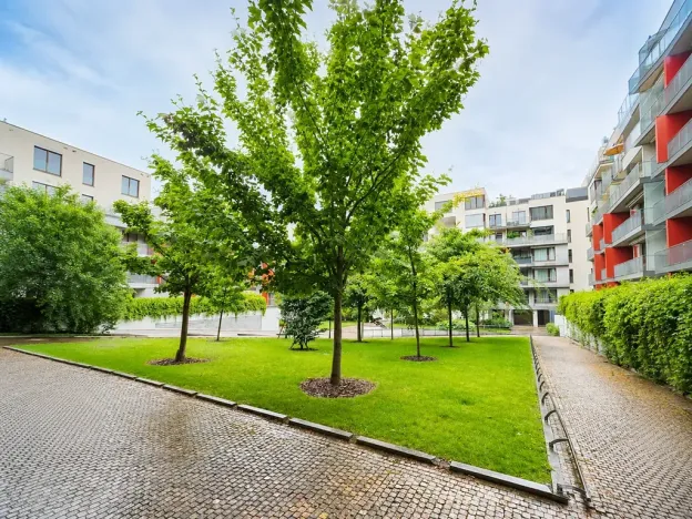 Pronájem bytu 1+kk, Praha - Vinohrady, Korunní, 48 m2
