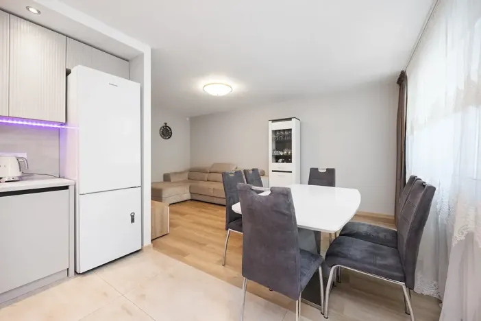 Prodej bytu 3+kk, Praha - Prosek, Jablonecká, 74 m2