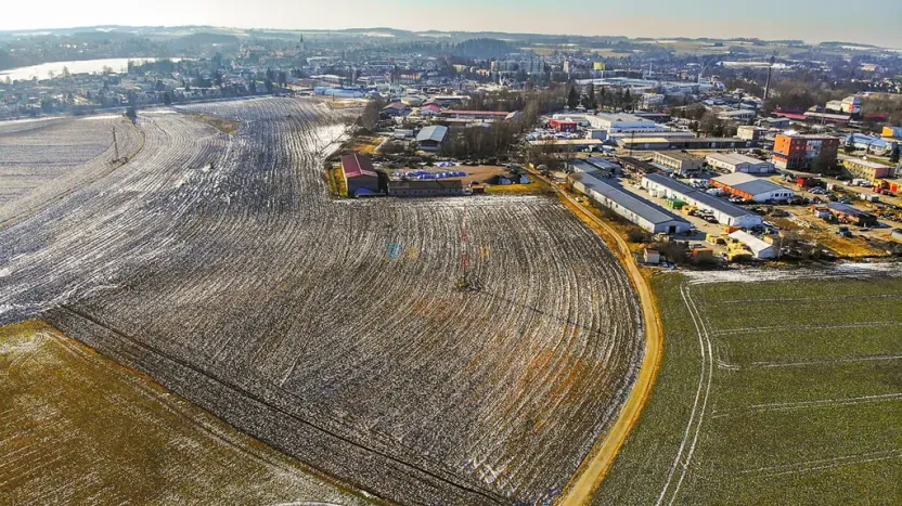 Prodej komerčního pozemku, Jindřichův Hradec, U Dolního Skrýchova, 11196 m2