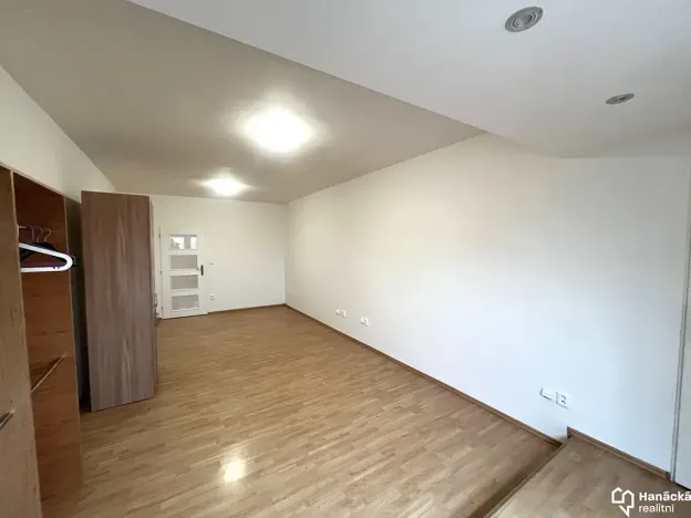 Pronájem bytu 2+kk, Olomouc, Zámečnická, 69 m2