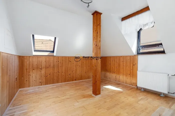 Prodej rodinného domu, Kamenice nad Lipou, Masarykova, 390 m2