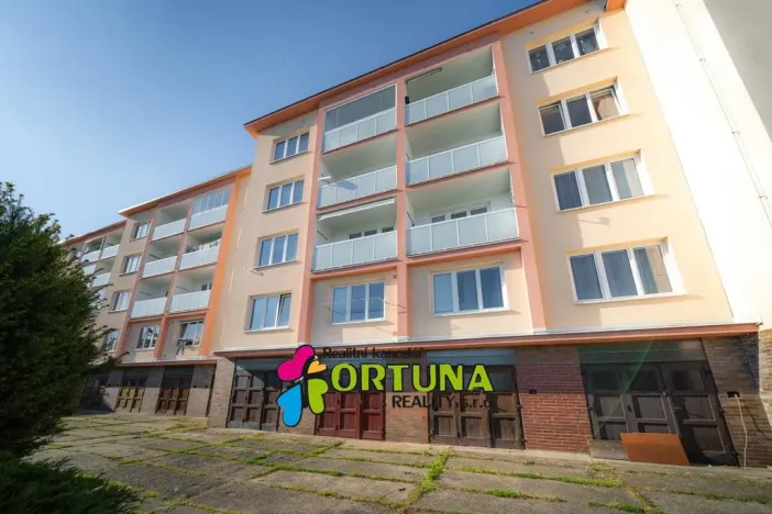 Prodej bytu 3+1, Praha - Troja, Na Šutce, 66 m2