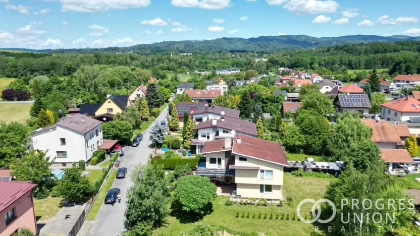 Prodej rodinného domu, Valašské Meziříčí - Hrachovec, 215 m2