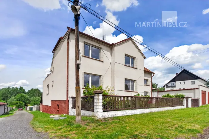 Prodej rodinného domu, Senomaty, Nádražní, 274 m2