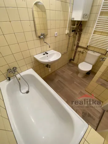 Pronájem bytu 1+1, Opava - Předměstí, Kylešovská, 32 m2