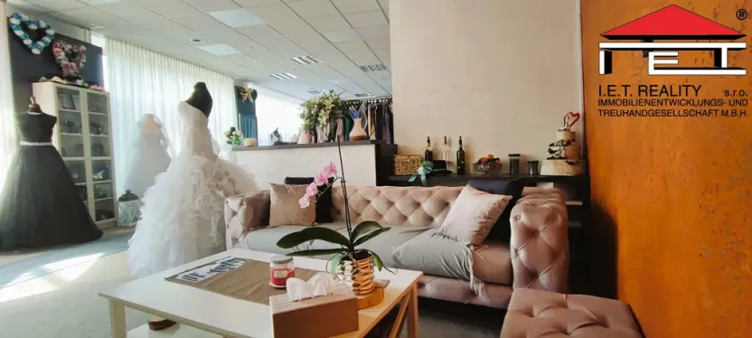 Pronájem obchodního prostoru, Ostrava, 28. října, 100 m2