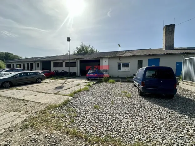 Prodej skladu, Netolice, 30000 m2