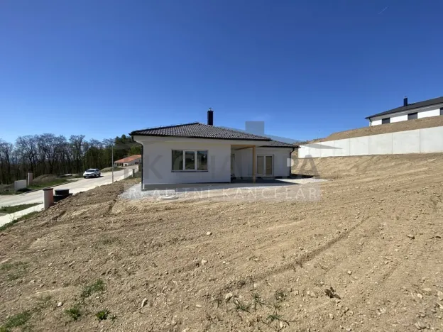 Prodej rodinného domu, Hosín, 104 m2
