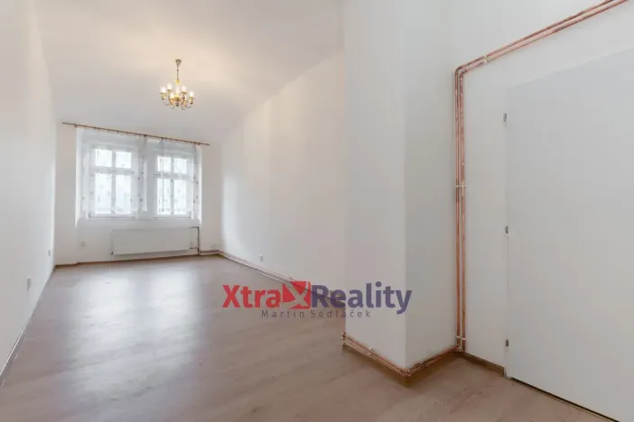 Prodej bytu 1+1, Teplice, Školní, 70 m2