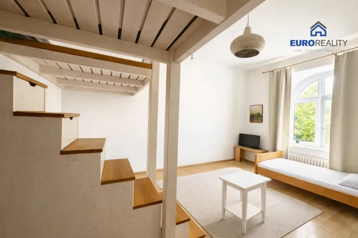 Pronájem bytu 2+kk, Mariánské Lázně, Karlovarská, 48 m2