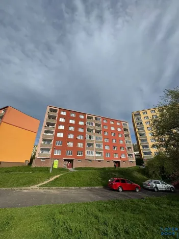 Pronájem bytu 2+1, Chomutov, Kamenná, 61 m2