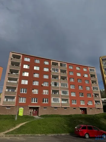 Pronájem bytu 2+1, Chomutov, Kamenná, 61 m2
