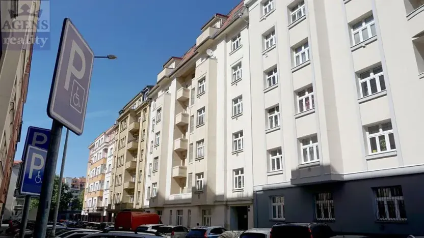 Prodej bytu 2+kk, Praha - Žižkov, Rečkova, 51 m2