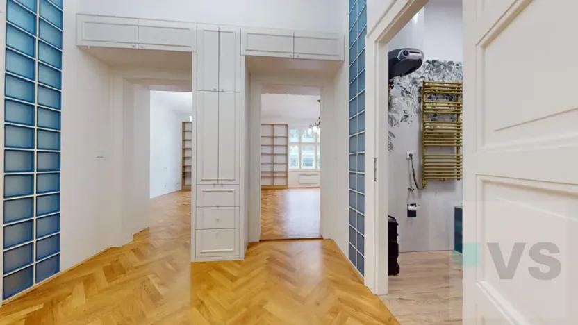 Pronájem bytu 2+kk, Praha, Evropská, 59 m2