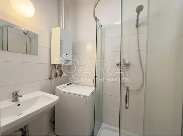 Pronájem bytu 3+1, Hradec Králové, Fučíkova, 68 m2