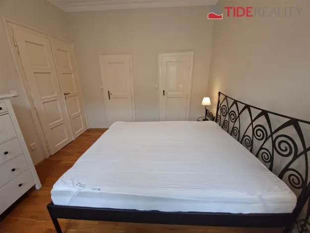 Pronájem bytu 2+1, Praha, Myslíkova, 70 m2