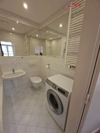Pronájem bytu 2+1, Praha, Myslíkova, 70 m2