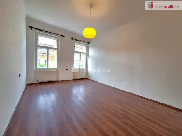 Pronájem bytu 3+kk, Praha, Chodská, 72 m2