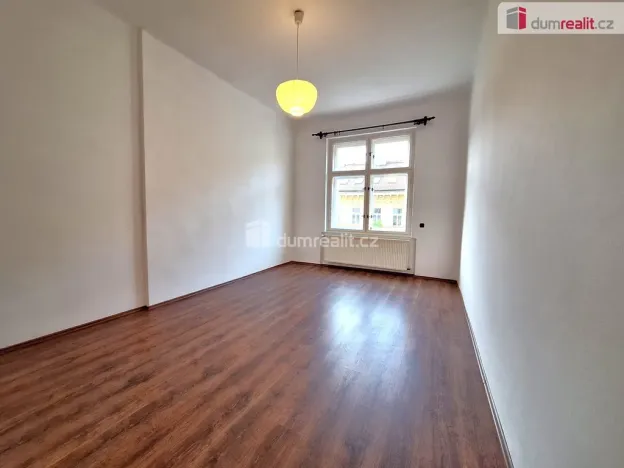 Pronájem bytu 3+kk, Praha, Chodská, 72 m2