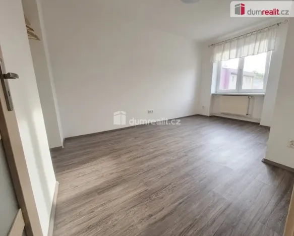 Pronájem bytu 3+1, Roudnice nad Labem, Stadická, 66 m2