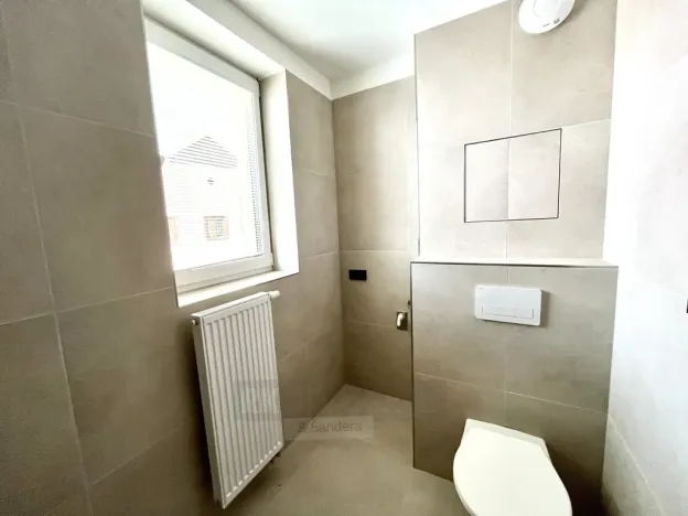 Pronájem bytu 2+kk, Kamenný Újezd, Budějovická, 42 m2