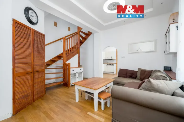 Prodej bytu 3+1, Teplice - Trnovany, Fügnerova, 76 m2
