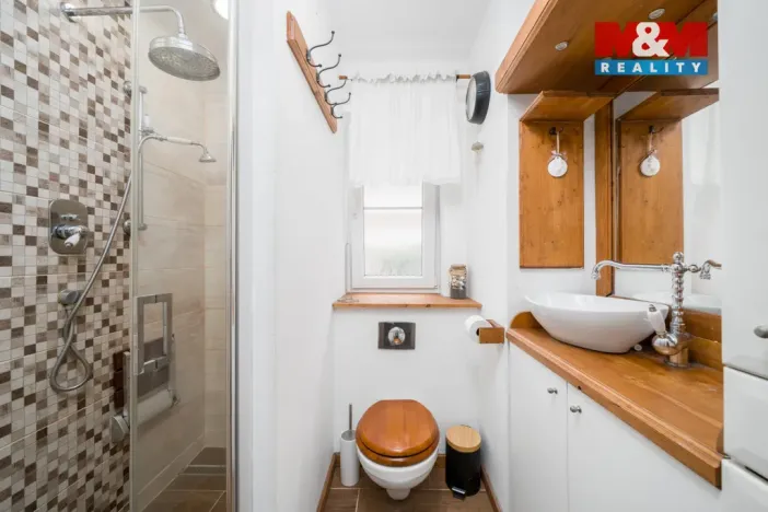 Prodej bytu 3+1, Teplice - Trnovany, Fügnerova, 76 m2