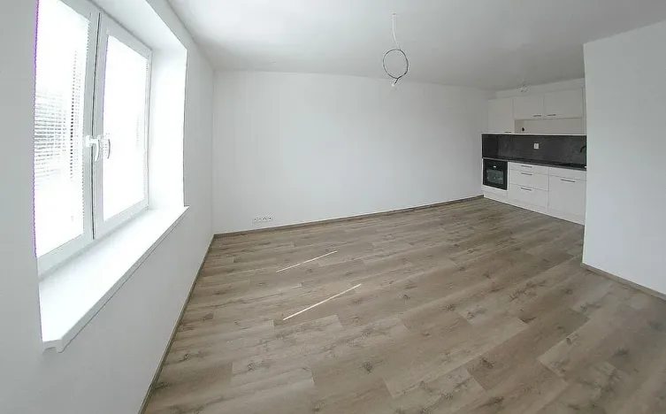 Pronájem bytu 2+kk, Bdeněves, 42 m2