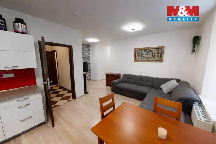 Prodej bytu 3+kk, Šternberk, Světlov, 61 m2