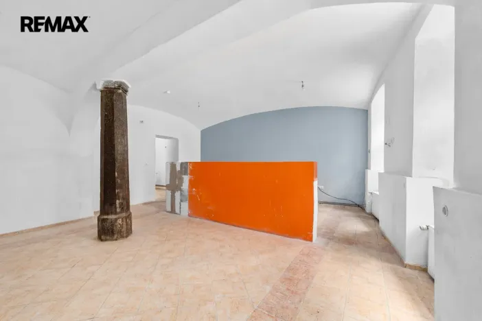 Prodej restaurace, Volyně, náměstí Svobody, 69 m2