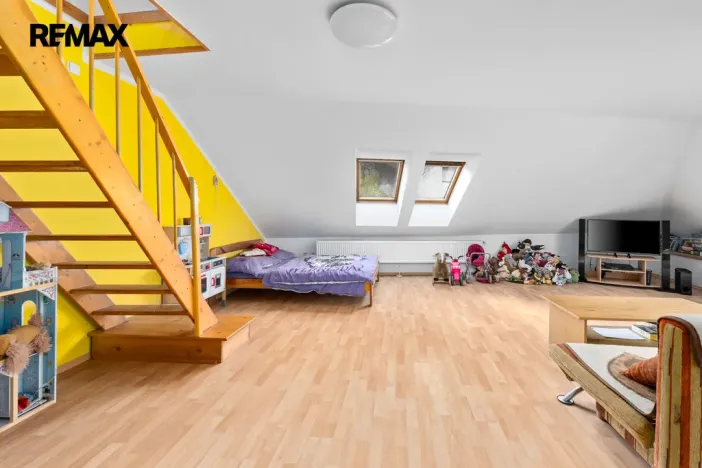 Prodej atypického bytu, Volyně, náměstí Svobody, 126 m2