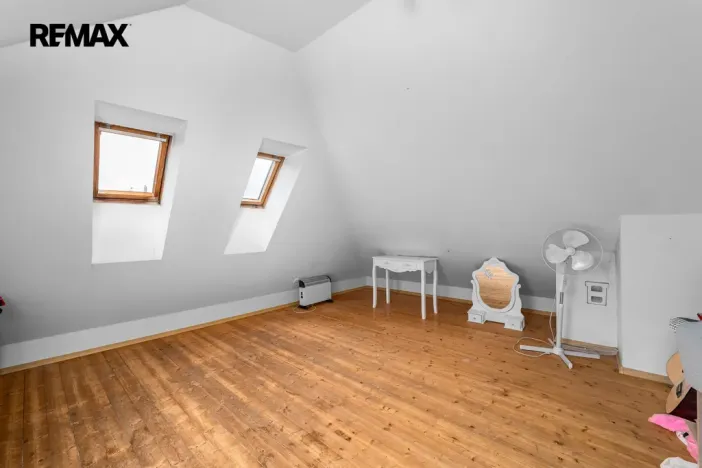 Prodej atypického bytu, Volyně, náměstí Svobody, 126 m2
