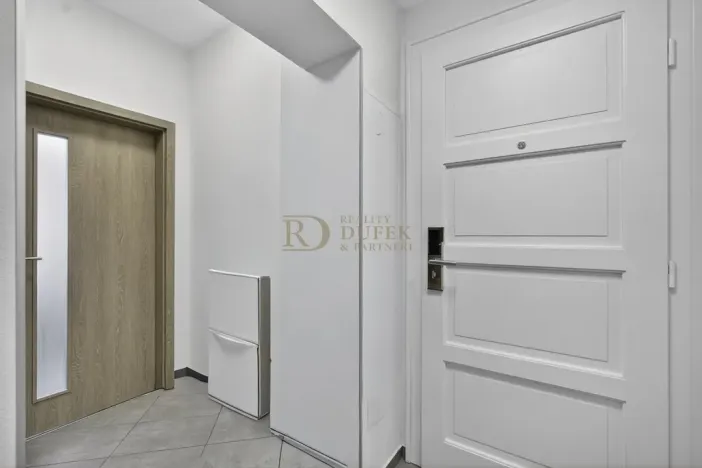 Pronájem bytu 2+kk, Praha - Smíchov, Strakonická, 44 m2