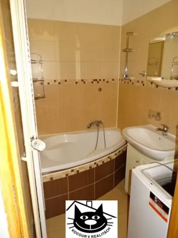 Pronájem bytu 2+kk, Příbram, náměstí 17. listopadu, 39 m2