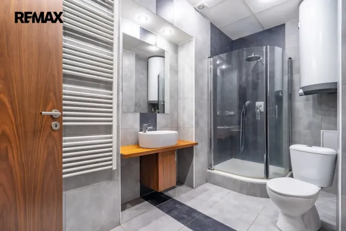 Pronájem bytu 3+1, Karlovy Vary, T. G. Masaryka, 74 m2