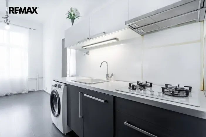 Pronájem bytu 3+1, Karlovy Vary, T. G. Masaryka, 74 m2