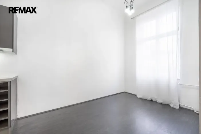 Pronájem bytu 3+1, Karlovy Vary, T. G. Masaryka, 74 m2