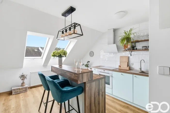 Prodej bytu 3+kk, Praha - Ďáblice, K náměstí, 102 m2