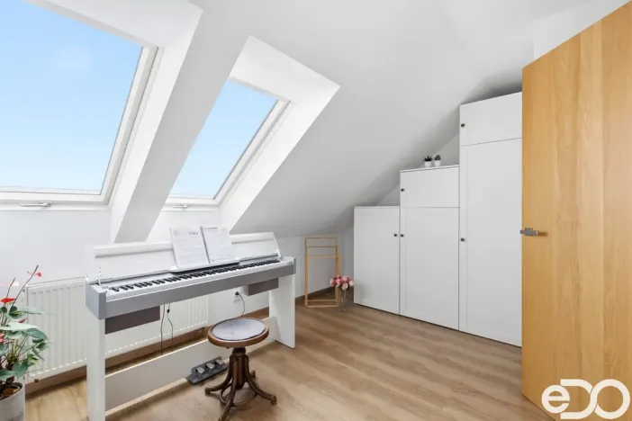 Prodej bytu 3+kk, Praha - Ďáblice, K náměstí, 102 m2
