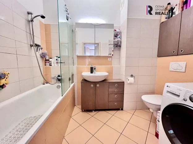 Pronájem bytu 2+kk, Brno - Bystrc, Chvalovka, 58 m2