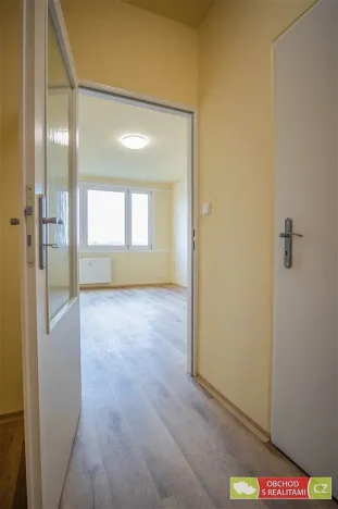 Pronájem bytu 1+kk, Praha, Jahodová, 25 m2