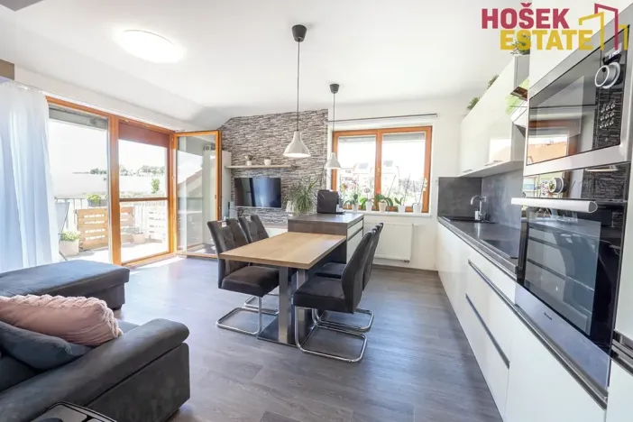 Prodej bytu 3+kk, Holubice, 67 m2