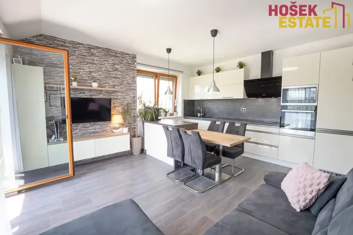 Prodej bytu 3+kk, Holubice, 67 m2