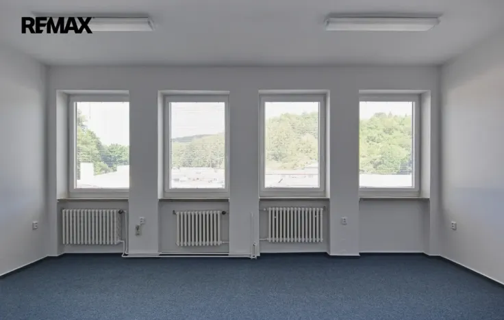 Pronájem kanceláře, Želechovice nad Dřevnicí, Paseky, 32 m2