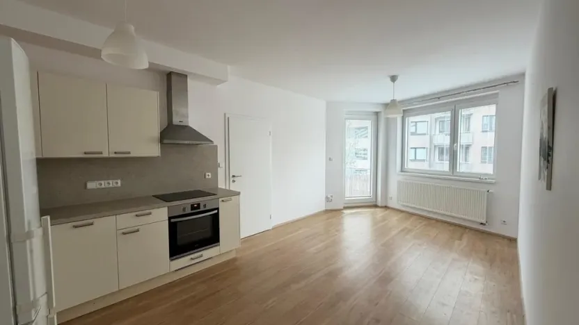 Pronájem bytu 2+kk, Praha - Střížkov, Makedonská, 48 m2