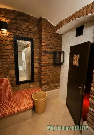 Pronájem komerční nemovitosti, Praha - Nusle, 80 m2