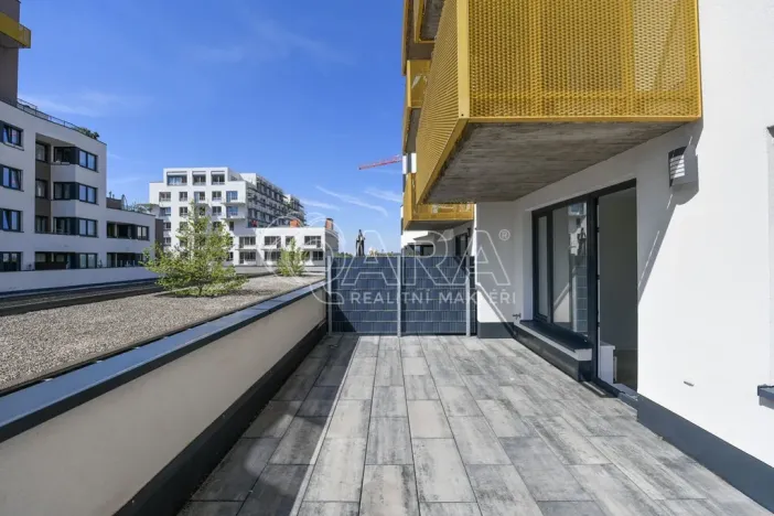 Pronájem bytu 2+kk, Praha - Dolní Měcholupy, Honzíkova, 54 m2
