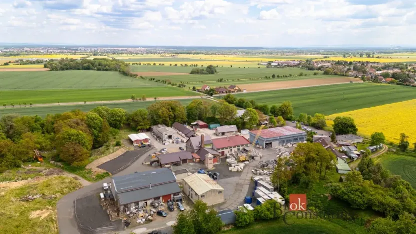 Pronájem skladu, Stěžery, 300 m2