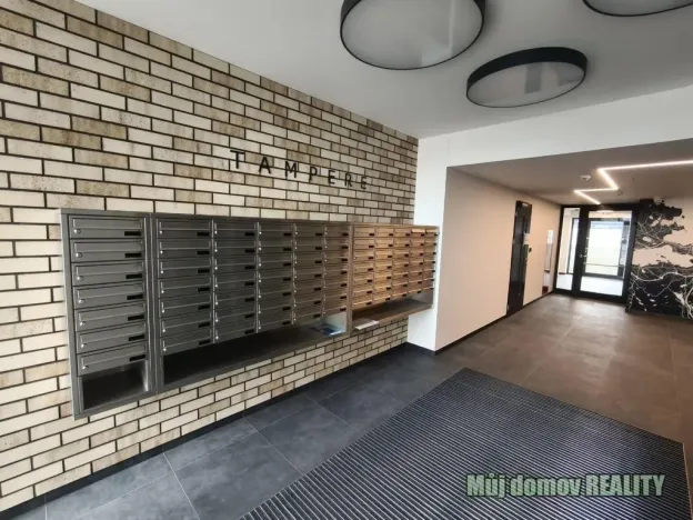 Pronájem bytu 2+kk, Praha - Hloubětín, 48 m2